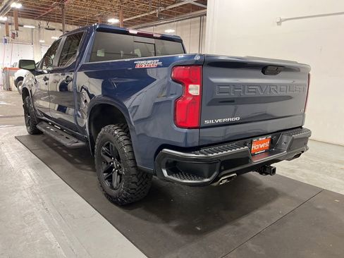 Used 2021 Chevrolet Silverado 1500 LT Trail Boss w/ Convenience Package II image 5