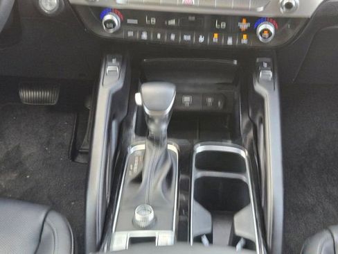 Used 2025 Kia Telluride S image 17