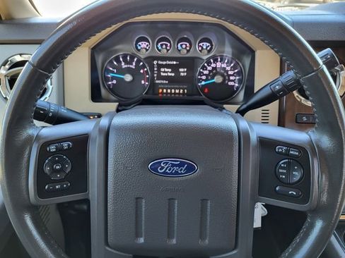 Used 2016 Ford F350 Lariat w/ Lariat Ultimate Package image 15