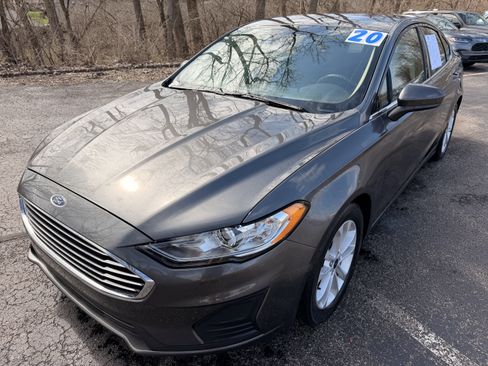 Used 2020 Ford Fusion SE image 7