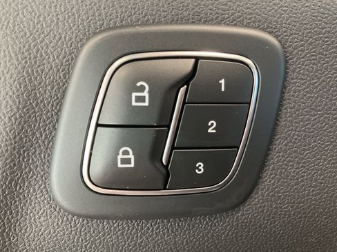 Certified 2023 Ford Escape ST-Line Elite w/ Premium Technology Package image 16