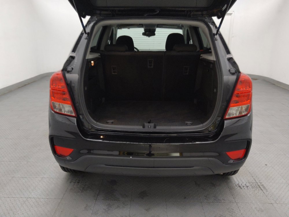 Used 2021 Chevrolet Trax LS w/ Tint and Cruise Package FWD image 29