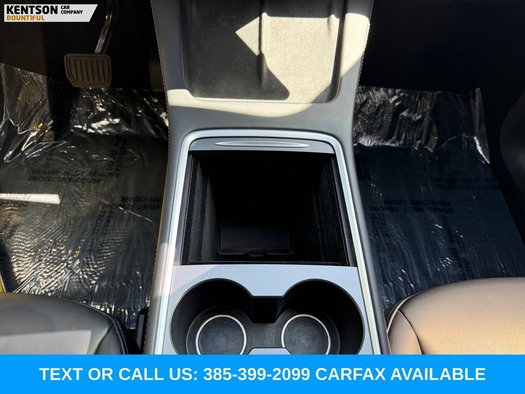 Used 2023 Tesla Model Y Long Range AWD/4WD image 17