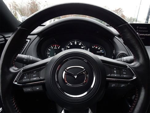 Used 2023 MAZDA CX-9 Carbon Edition image 19