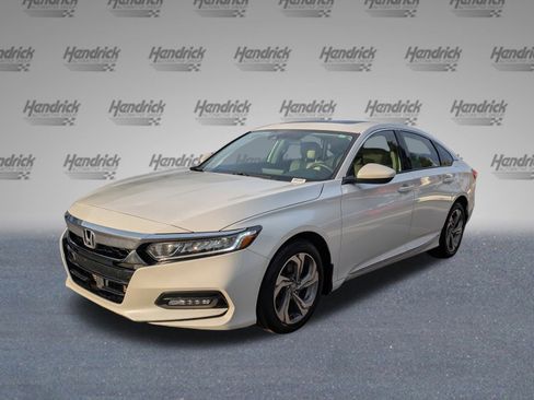 Used 2020 Honda Accord EX image 9