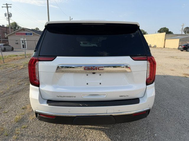 Used 2022 GMC Yukon SLT w/ SLT Premium Package AWD/4WD image 4
