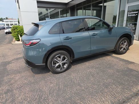 Used 2025 Honda HR-V EX-L image 18
