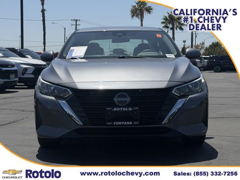 Used 2024 Nissan Sentra SV FWD image 2