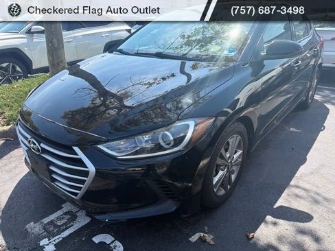 Used 2017 Hyundai Elantra SE FWD image 5