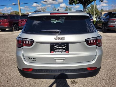 New 2026 Jeep Compass Latitude AWD/4WD image 12