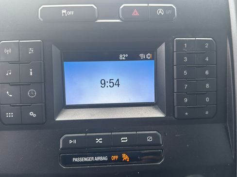 Used 2018 Ford F150 XLT RWD image 12