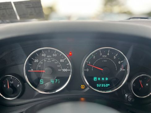 Used 2016 Jeep Wrangler Unlimited Sport image 20