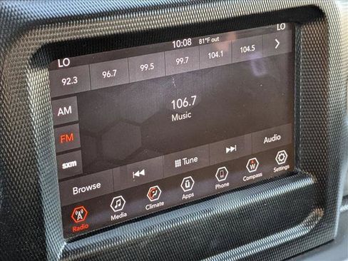 Used 2018 Jeep Wrangler Unlimited Sahara AWD/4WD image 13