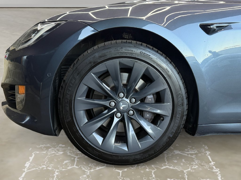 Used 2018 Tesla Model S 75D AWD/4WD image 14