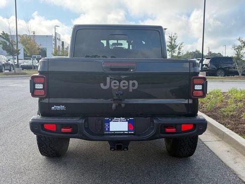 Used 2021 Jeep Gladiator Rubicon w/ Safety Group AWD/4WD image 5