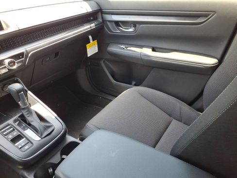 Certified 2026 Honda CR-V EX image 19