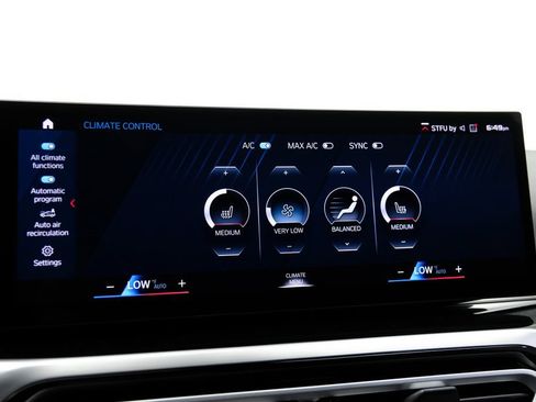 Used 2023 BMW M2 w/ Lighting Package RWD image 30
