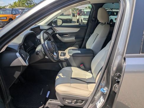 Used 2024 MAZDA CX-90 3.3 Turbo w/ Preferred Package AWD/4WD image 14