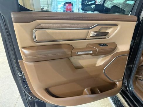 Used 2019 RAM 1500 Limited AWD/4WD image 34