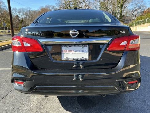 Used 2019 Nissan Sentra SV image 6