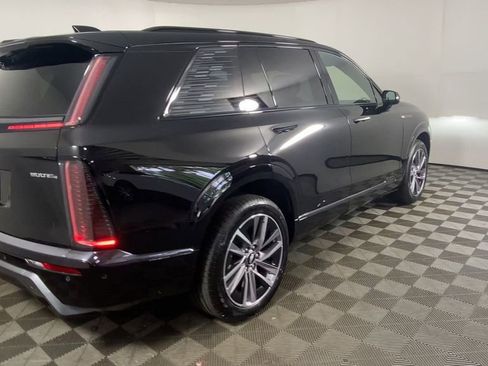 New 2026 Cadillac Vistiq Sport w/ LPO, Floor Liner Package image 11