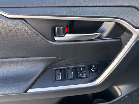 Used 2024 Toyota RAV4 SE w/ Weather & Moonroof Package image 11