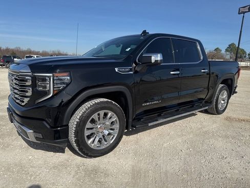 Used 2024 GMC Sierra 1500 Denali w/ Technology Package image 1