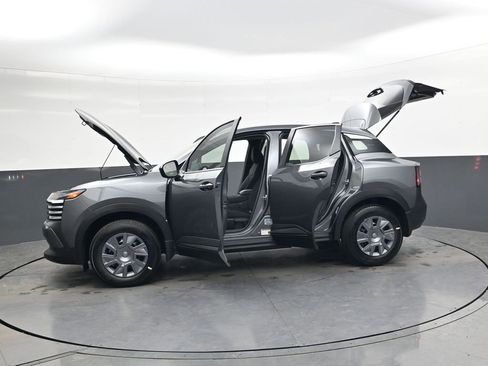 New 2026 Nissan Kicks S image 34