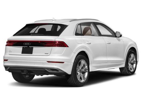 Used 2022 Audi Q8 Premium Plus w/ Premium Plus Package AWD/4WD image 2