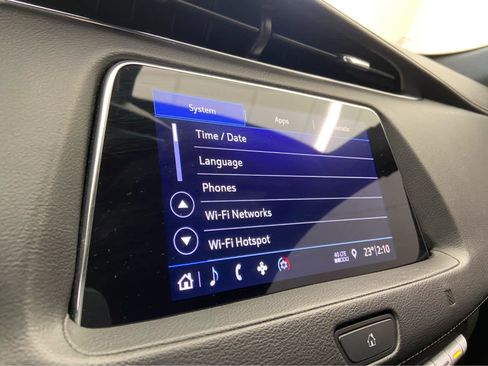 Used 2019 Cadillac XT4 Premium Luxury image 29