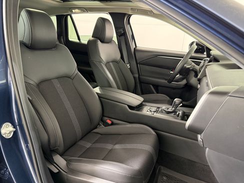 Used 2025 MAZDA CX-50 AWD 2.5 S w/ Cargo Package image 26