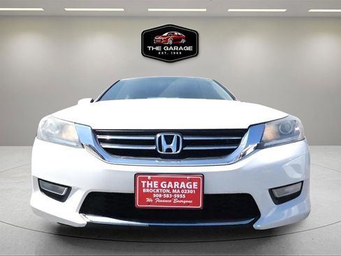 Used 2013 Honda Accord Sport image 2