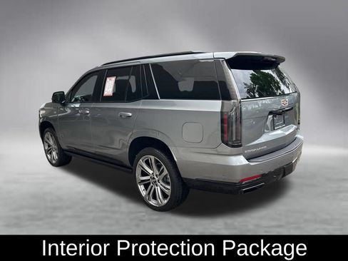 Used 2026 Cadillac Escalade Sport w/ Touring Package AWD/4WD image 5