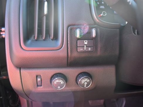 Used 2021 Chevrolet Colorado ZR2 image 16