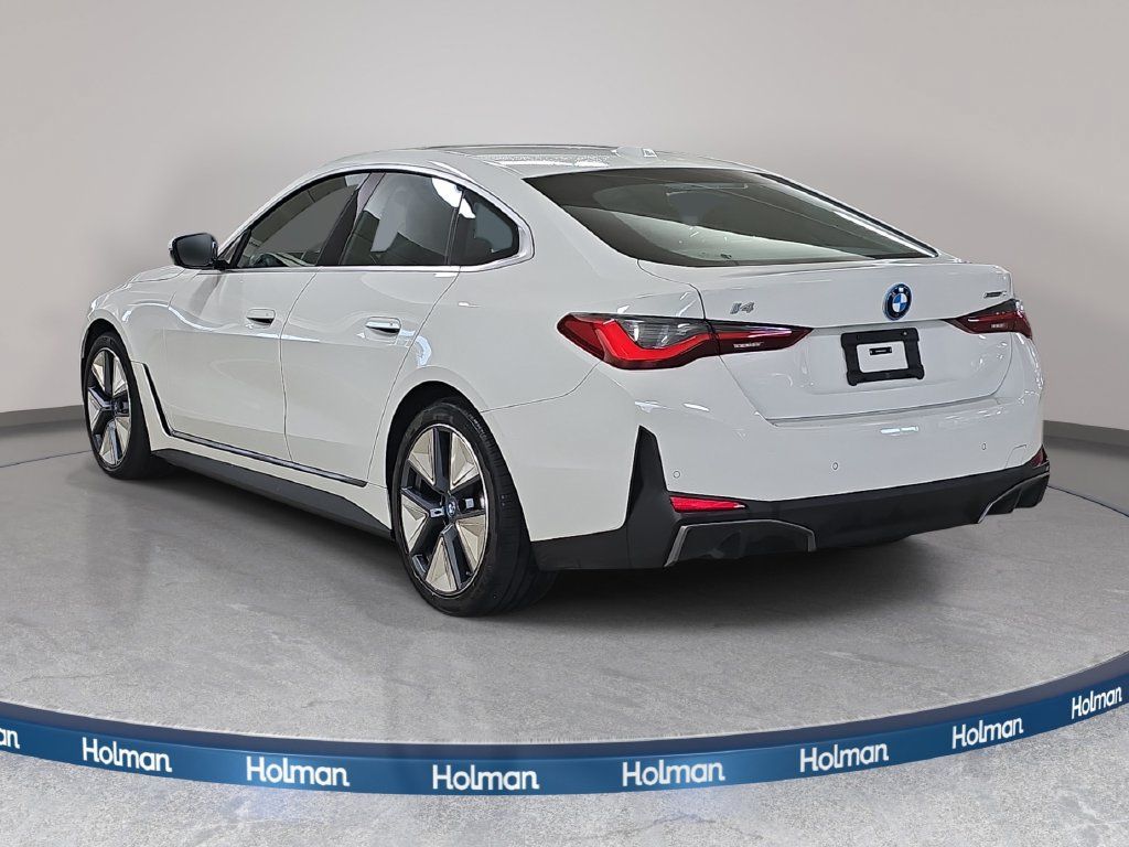 Used 2023 BMW i4 eDrive40 w/ Premium Package RWD image 9