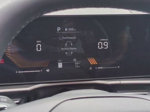 New 2026 Kia Sportage LX w/ LX Convenience Package FWD image 12