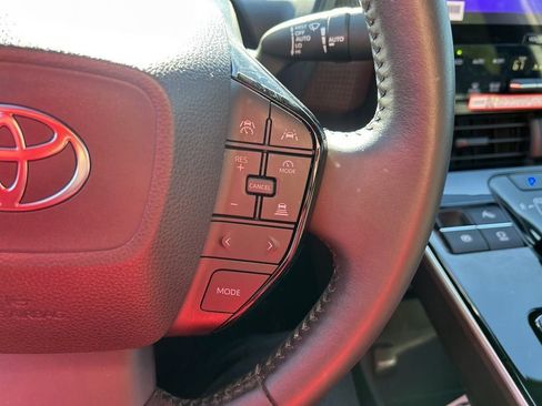 Used 2025 Toyota bZ4X AWD w/ Weather Package image 21