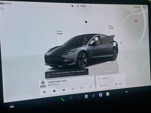 Used 2023 Tesla Model 3 Standard Range RWD image 18