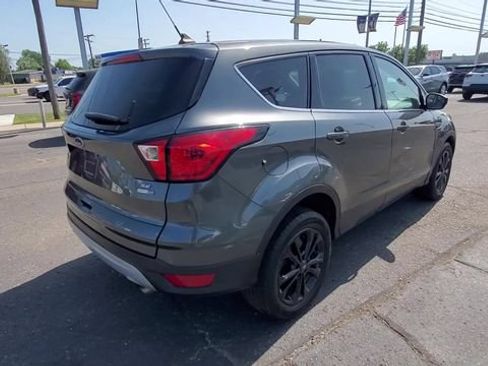 Used 2019 Ford Escape SE AWD/4WD image 8