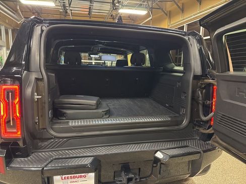 Used 2025 GMC Hummer EV 3X w/ LPO, Sport Package image 53