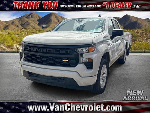 Used 2026 Chevrolet Silverado 1500 Custom AWD/4WD image 1