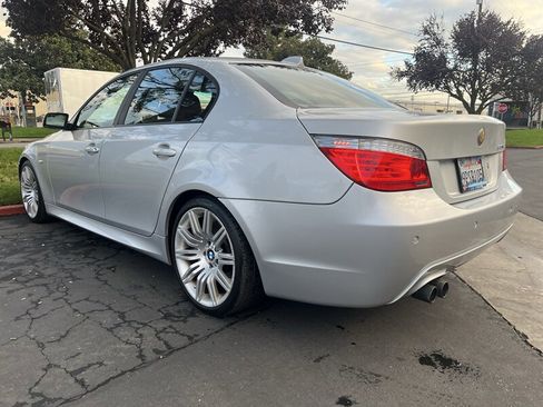 Used 2008 BMW 550i Sedan image 9