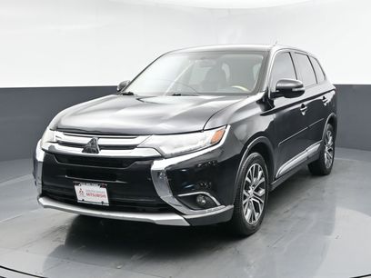 Used 2016 Mitsubishi Outlander SE