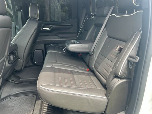 Used 2023 GMC Sierra 1500 AT4X AWD/4WD image 21