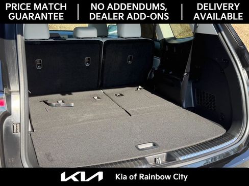 Used 2025 Kia Telluride SX image 11