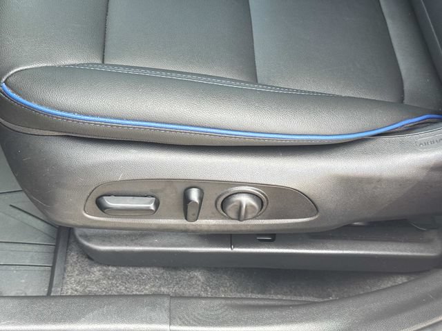 Used 2025 Buick Envista Sport Touring w/ Convenience I Package FWD image 23
