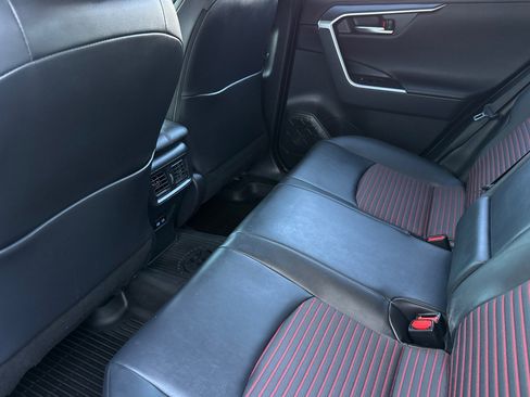 Used 2022 Toyota RAV4 XSE w/ Weather Package image 14