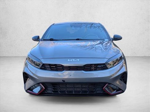 Used 2022 Kia Forte GT image 2