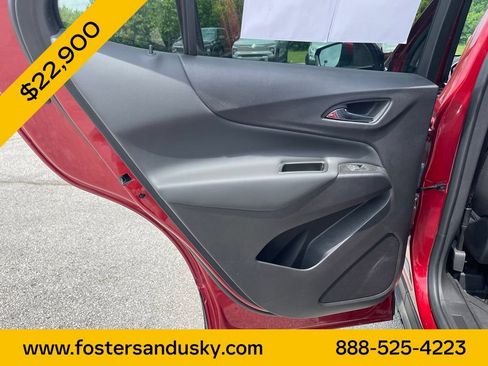 Used 2024 Chevrolet Equinox LT FWD image 16