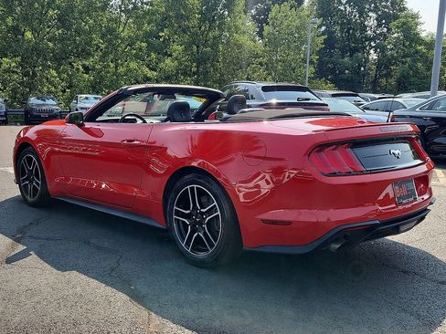 Used 2022 Ford Mustang Premium RWD image 10